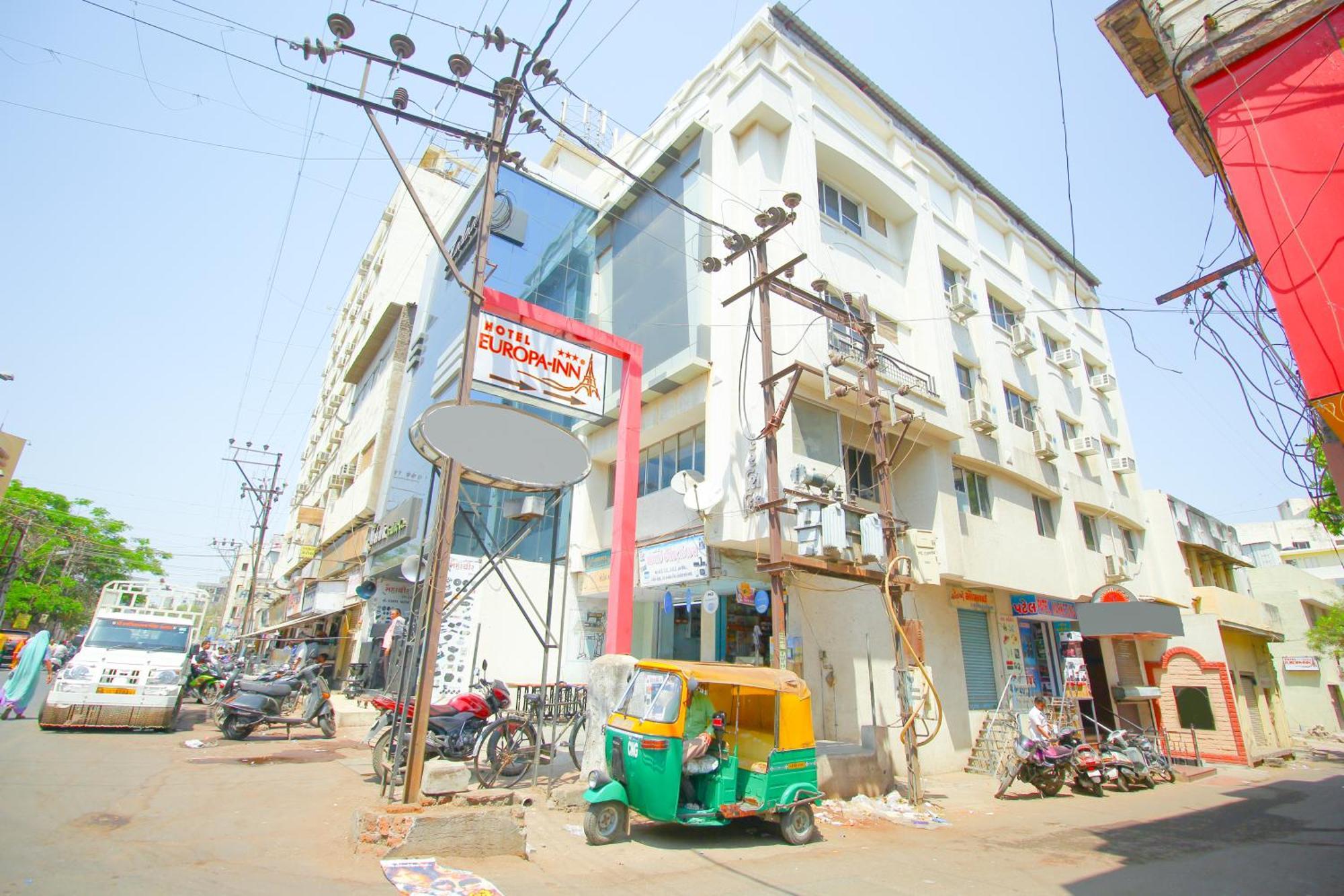 Hotel Upasana Rajkot Buitenkant foto